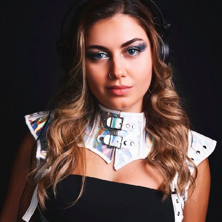 SIANNA — guest DJ playing at Sakhelosno BAR nightclub in Tbilisi